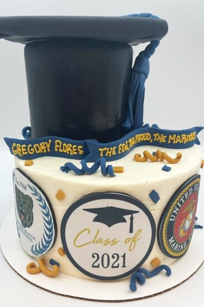class-of-2021-cake.jpg