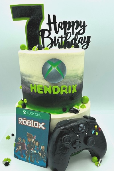 xbox cake.jpg