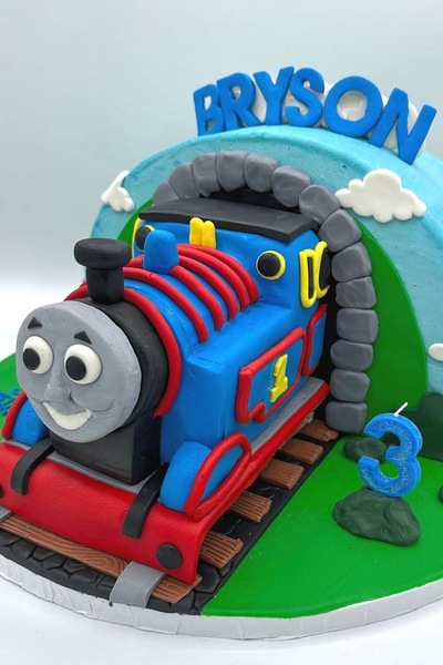 THOMAS CAKE.jpg