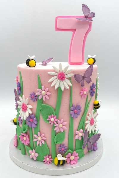 FLOWER NATURE CAKE.jpg